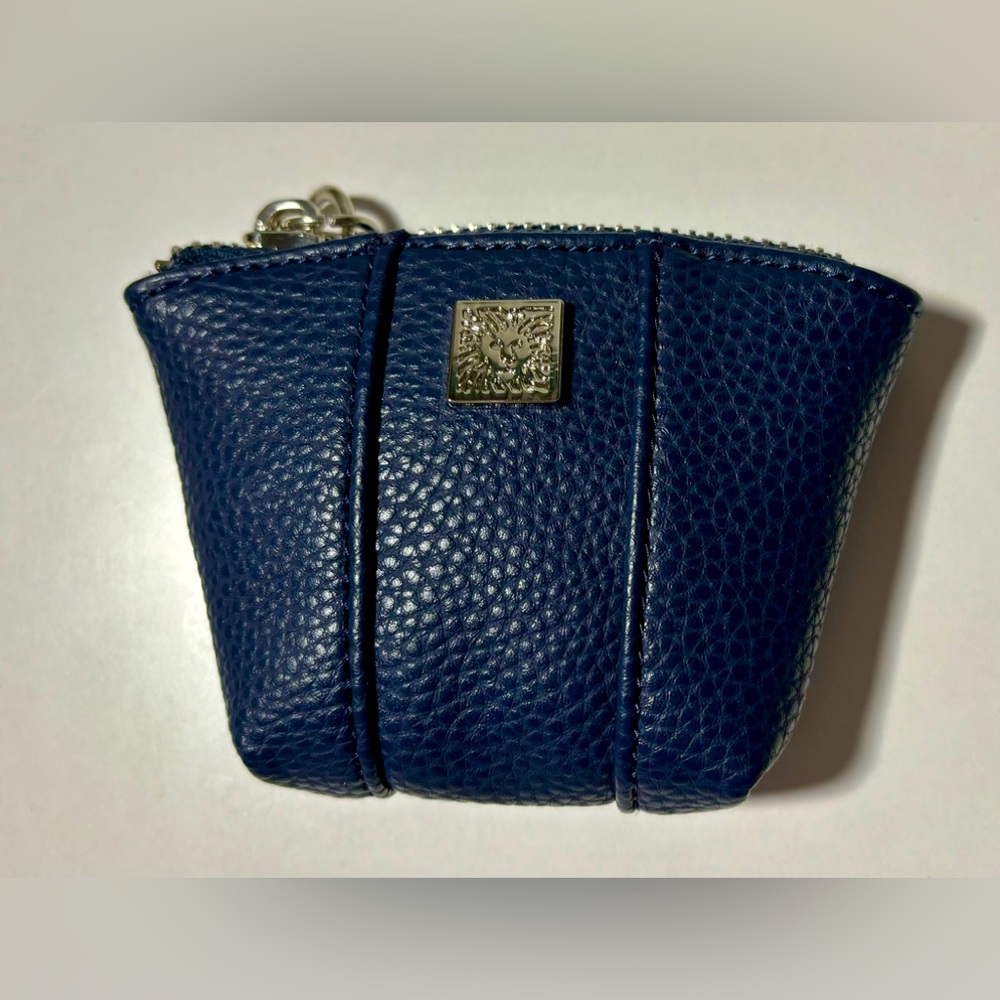 ANNE KLEIN POUCH